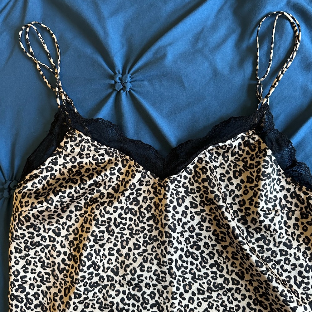 Abercrombie tank top - Picture 2 of 4